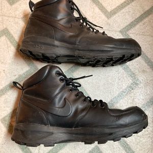 Nike men’s Manoa Leather ACG hiking boots size 13